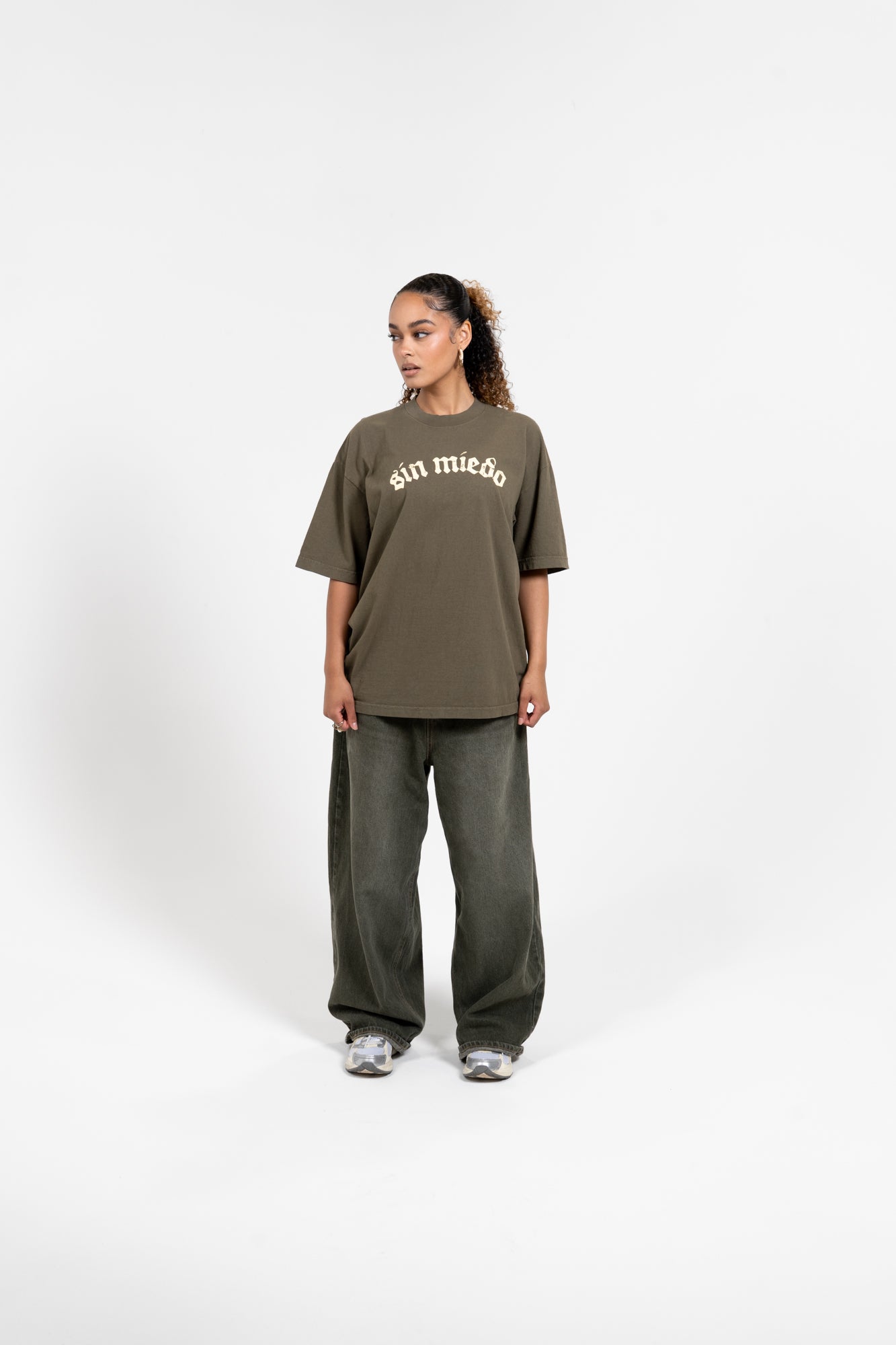 OLIVA TEE (UNISEX)