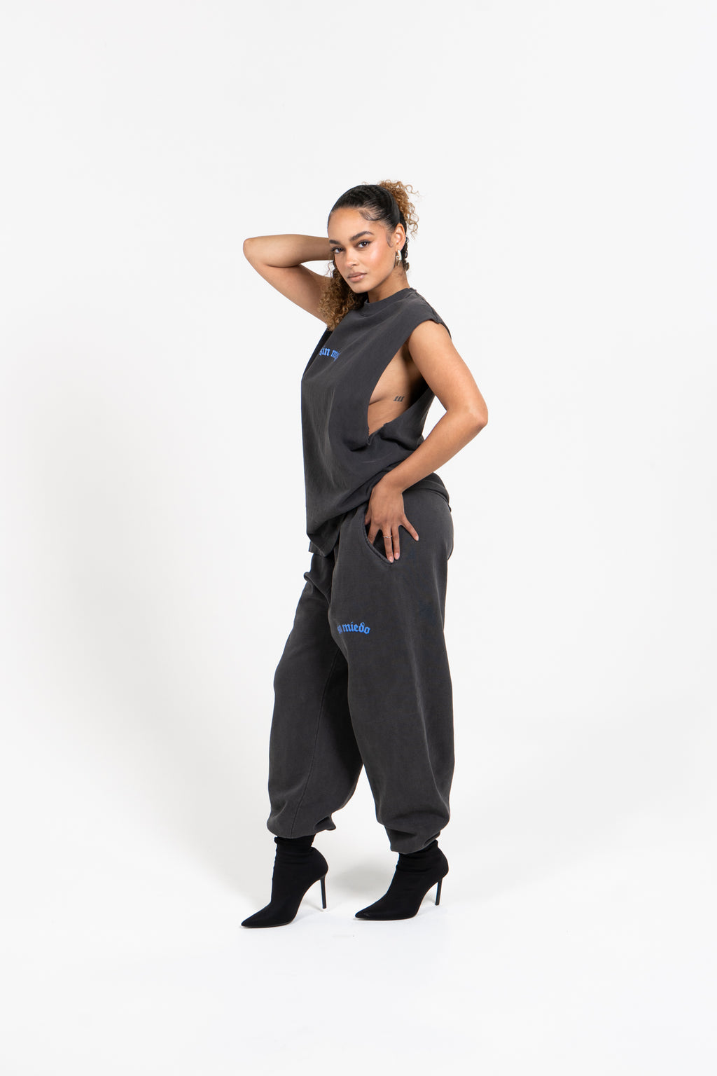 NOCHE AZUL CUTOFF TEE (UNISEX)