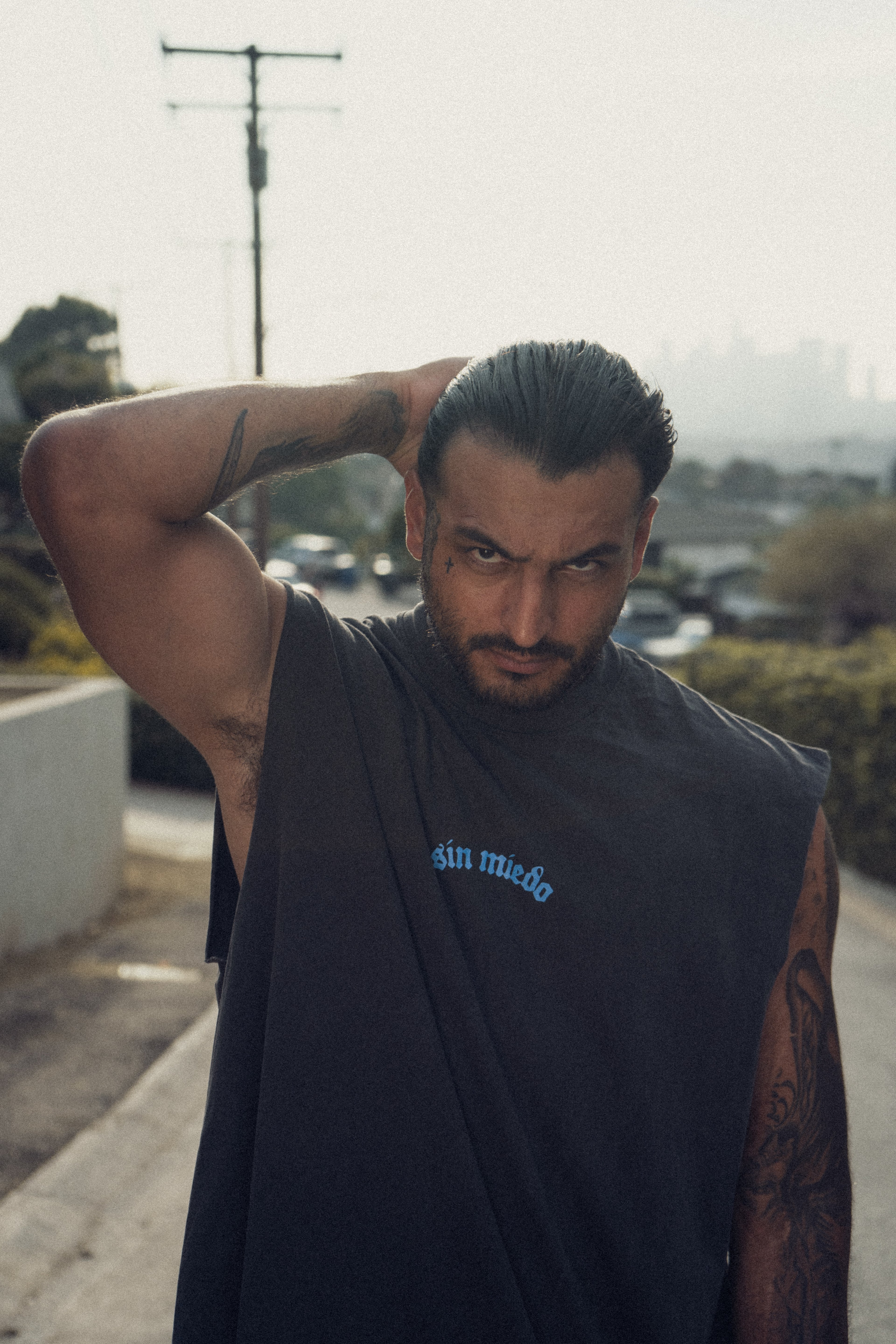 NOCHE AZUL CUTOFF TEE (UNISEX)