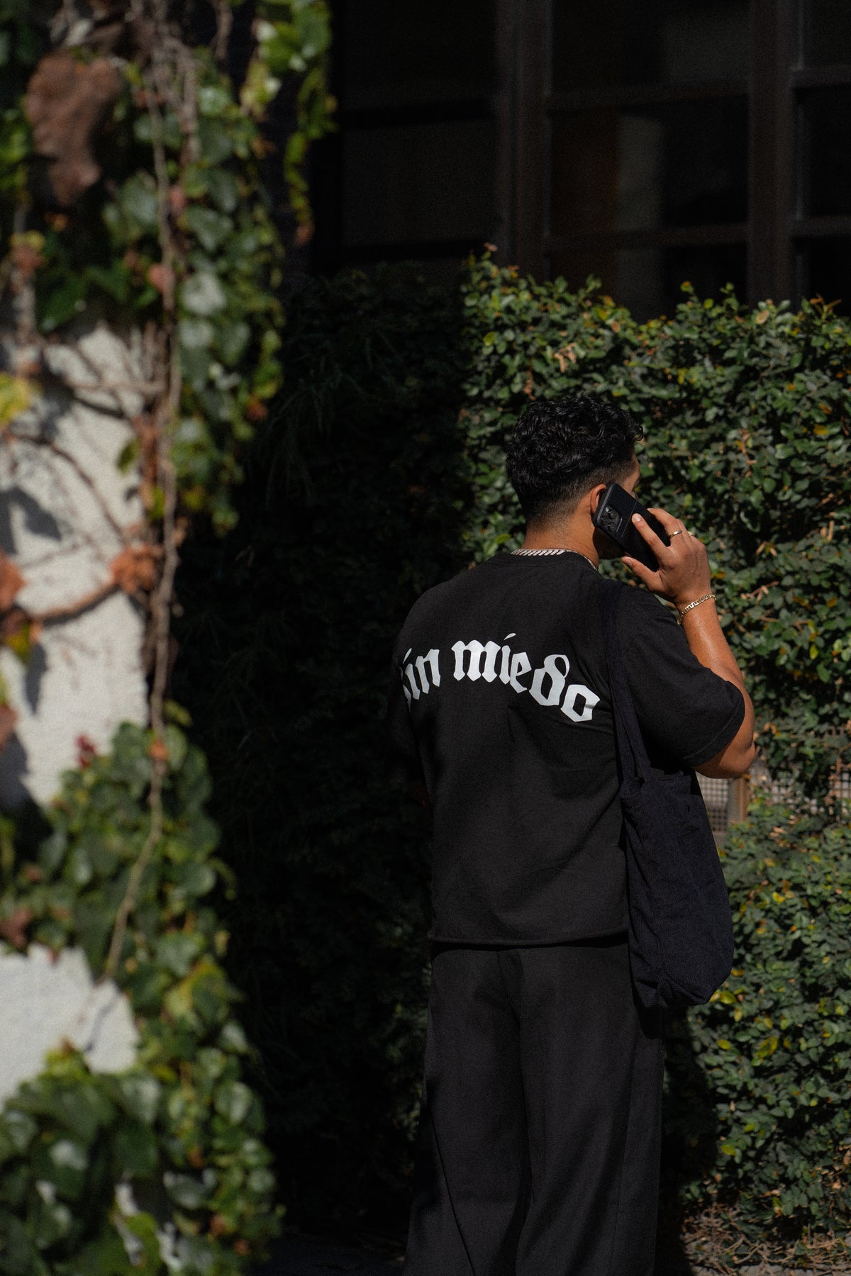 Sin Miedo back logo tee, worn