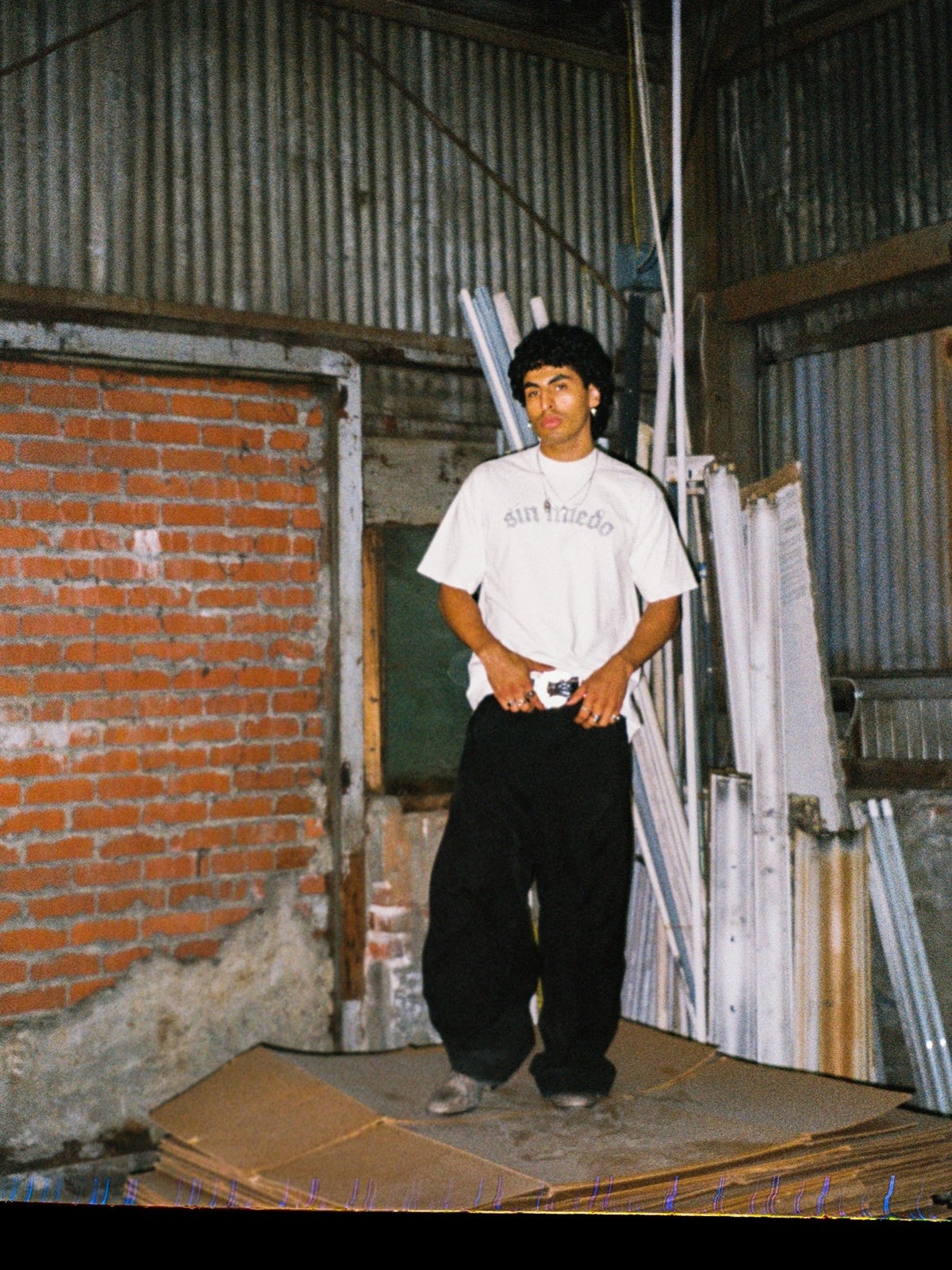 White Cemento tee, worn