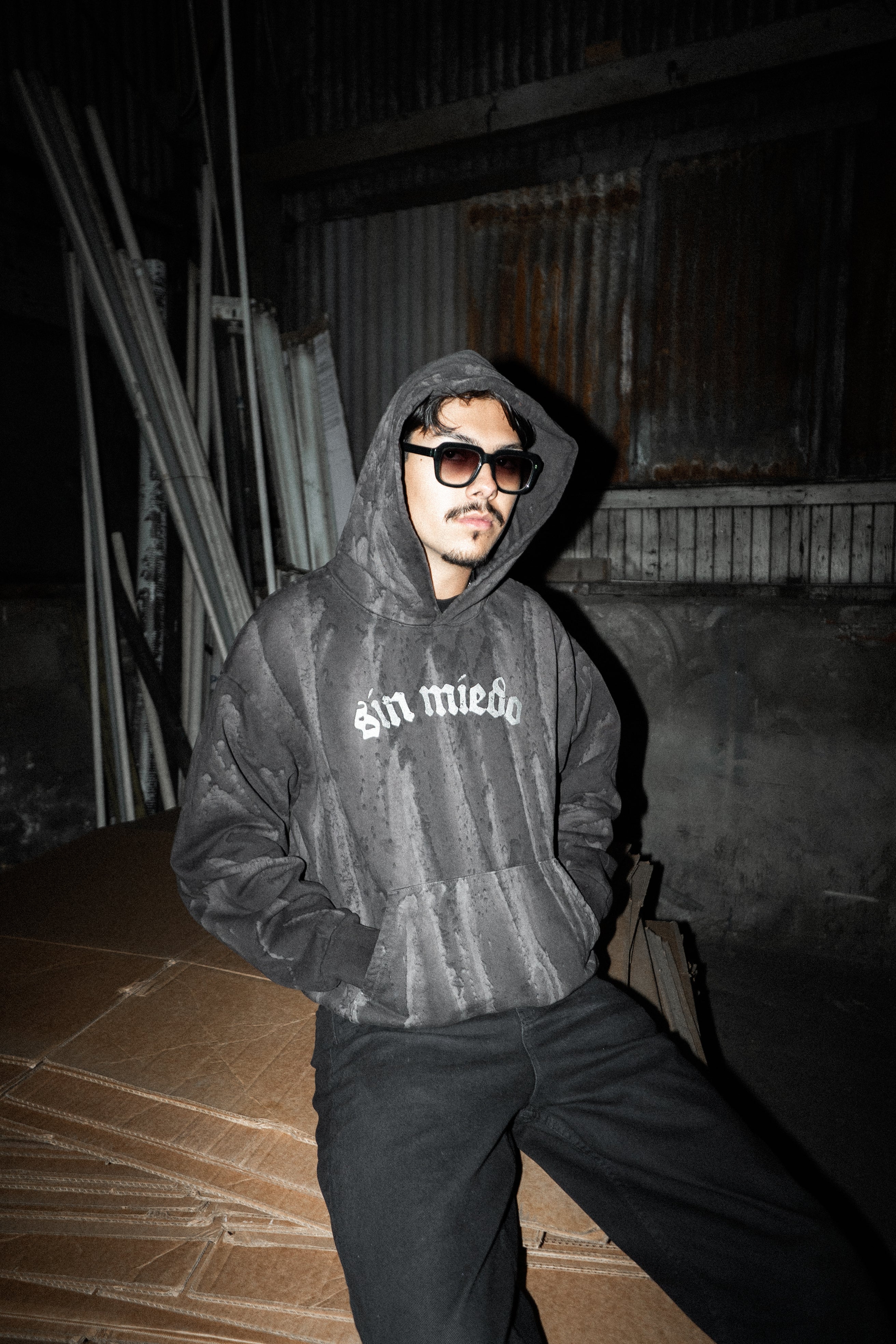 BLACK DRIP CEMENTO HOODIE