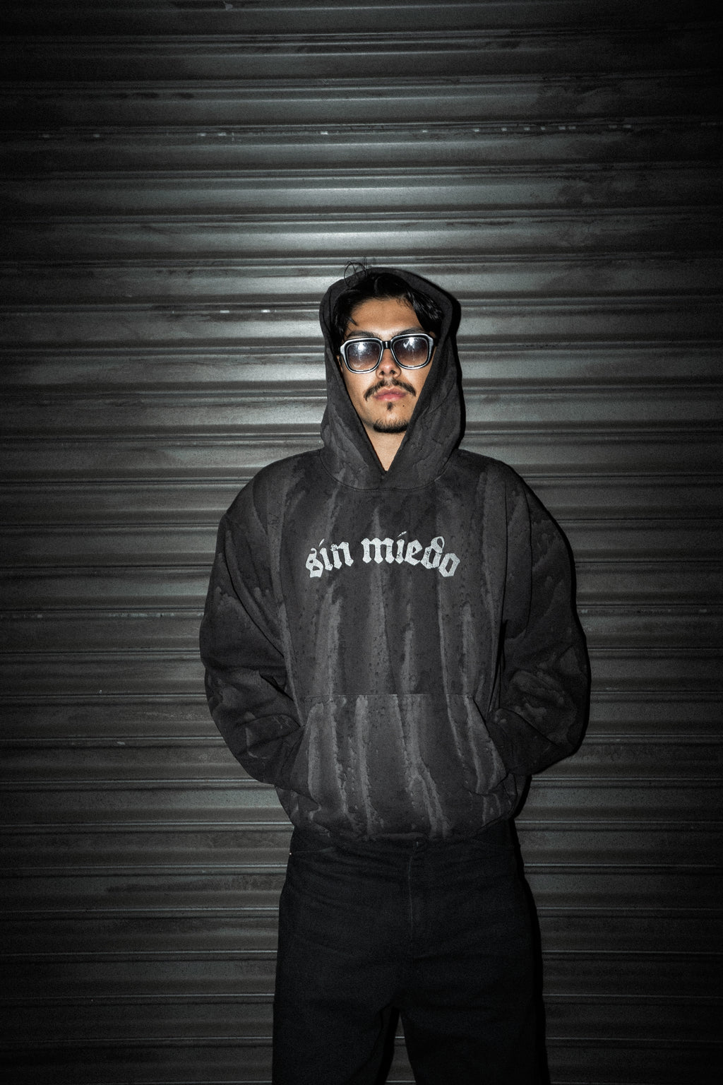 BLACK DRIP CEMENTO HOODIE