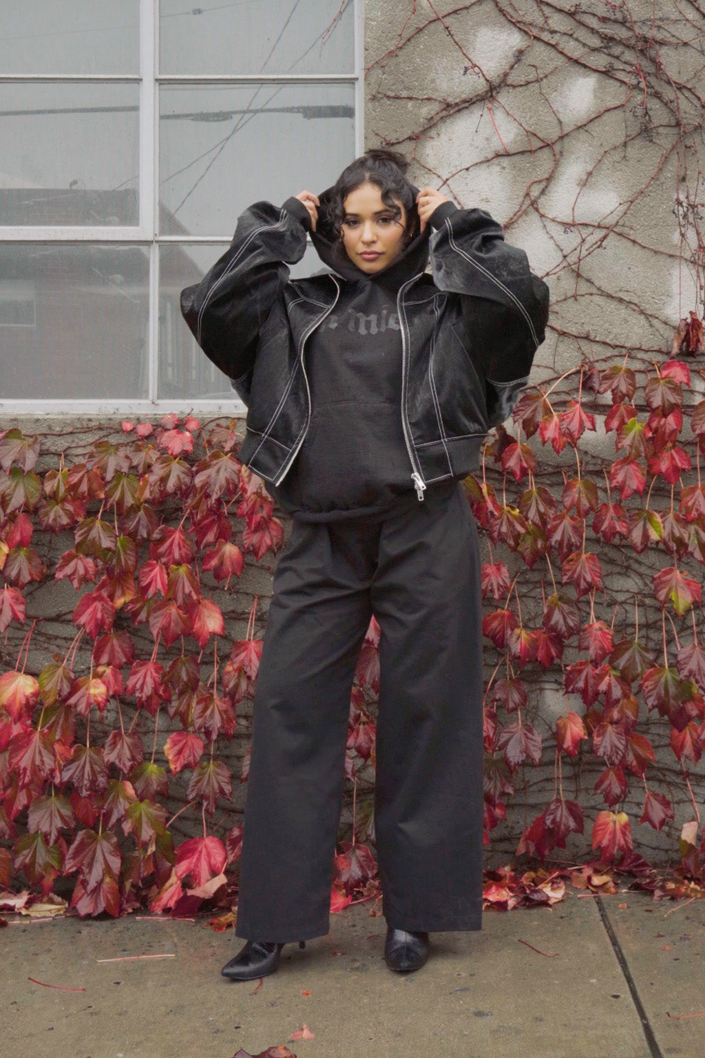 ALL BLACK NIGHT PANTS (UNISEX)