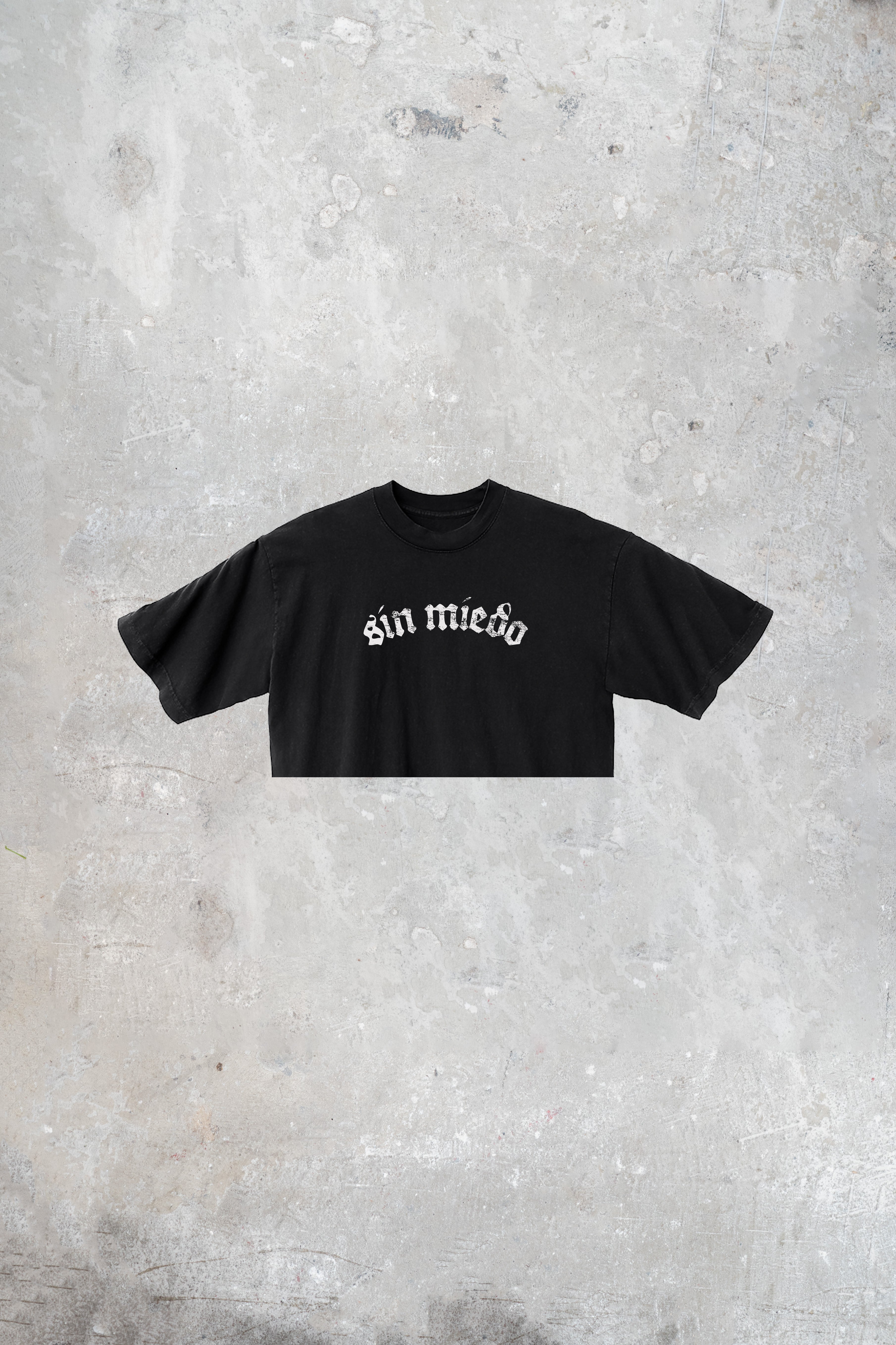 BLACK CEMENTO CROP TOP