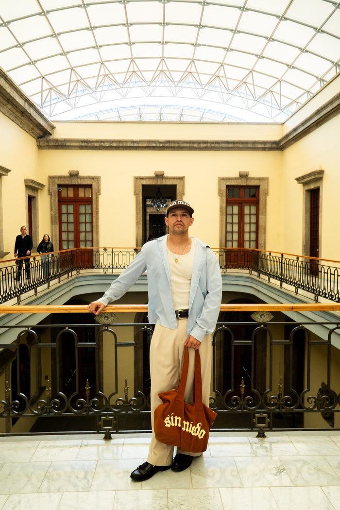 CEMENTO: Caramelo Zip Up Denim Tote