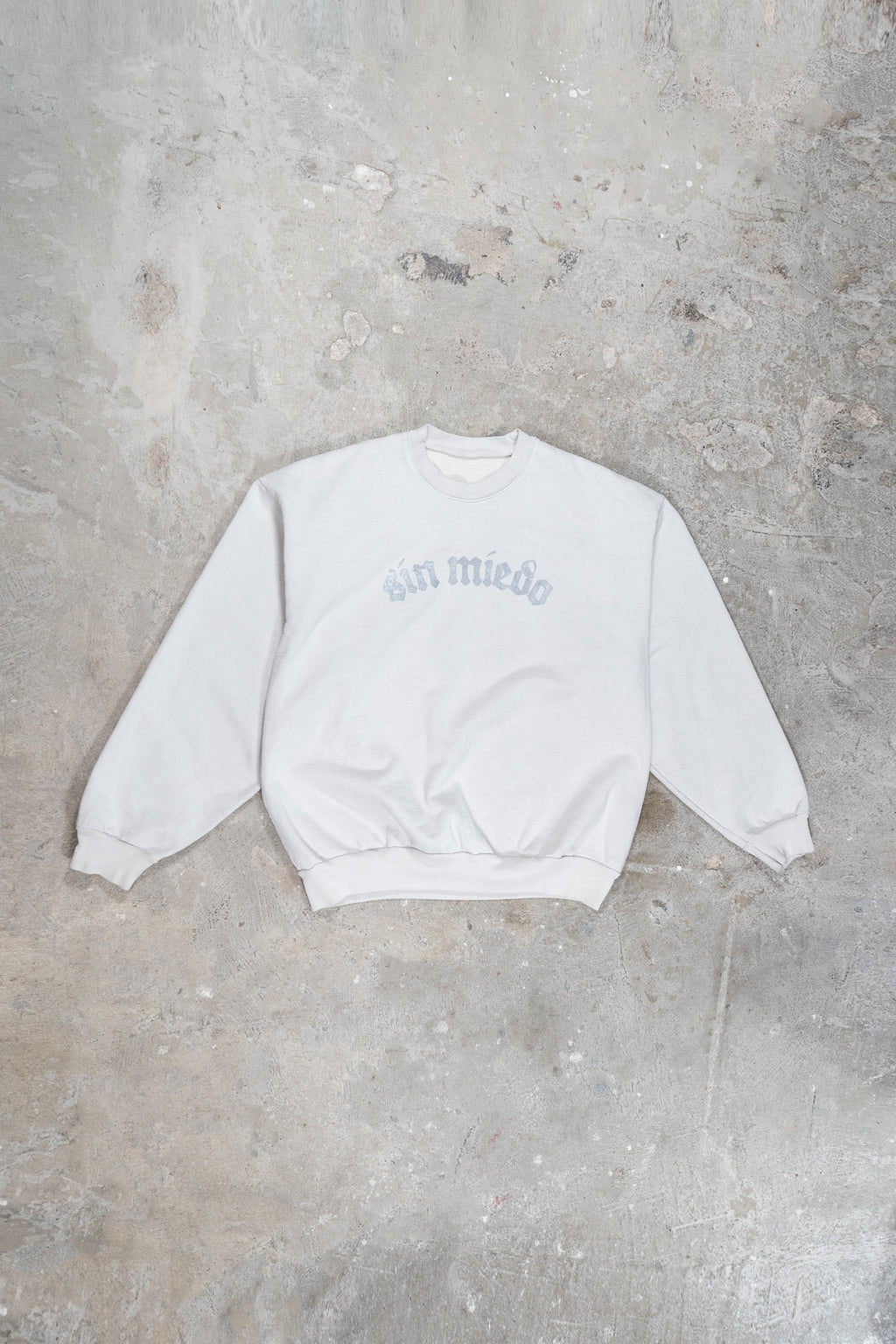 CEMENTO CREWNECK