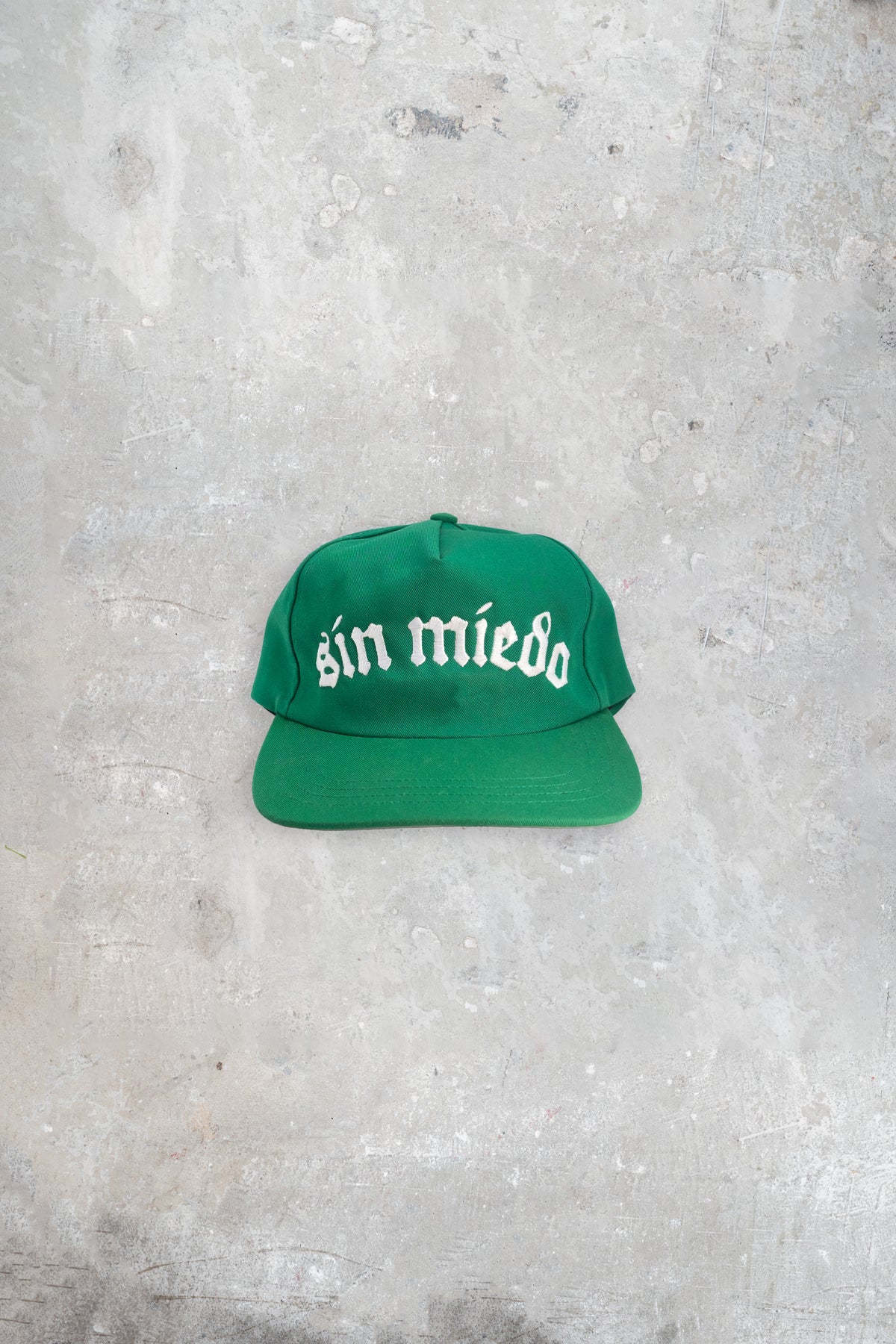 Verde green Sin Miedo hat