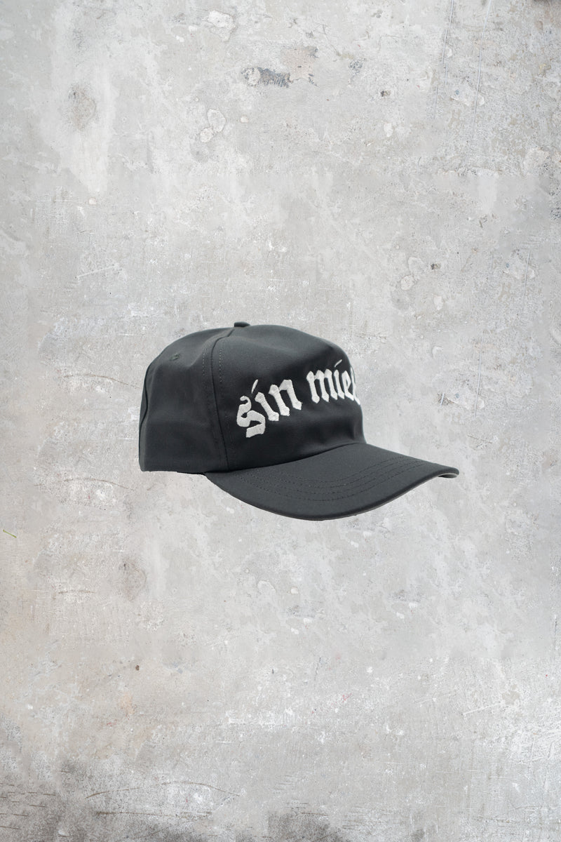 Grey Sin Miedo hat, alternate view