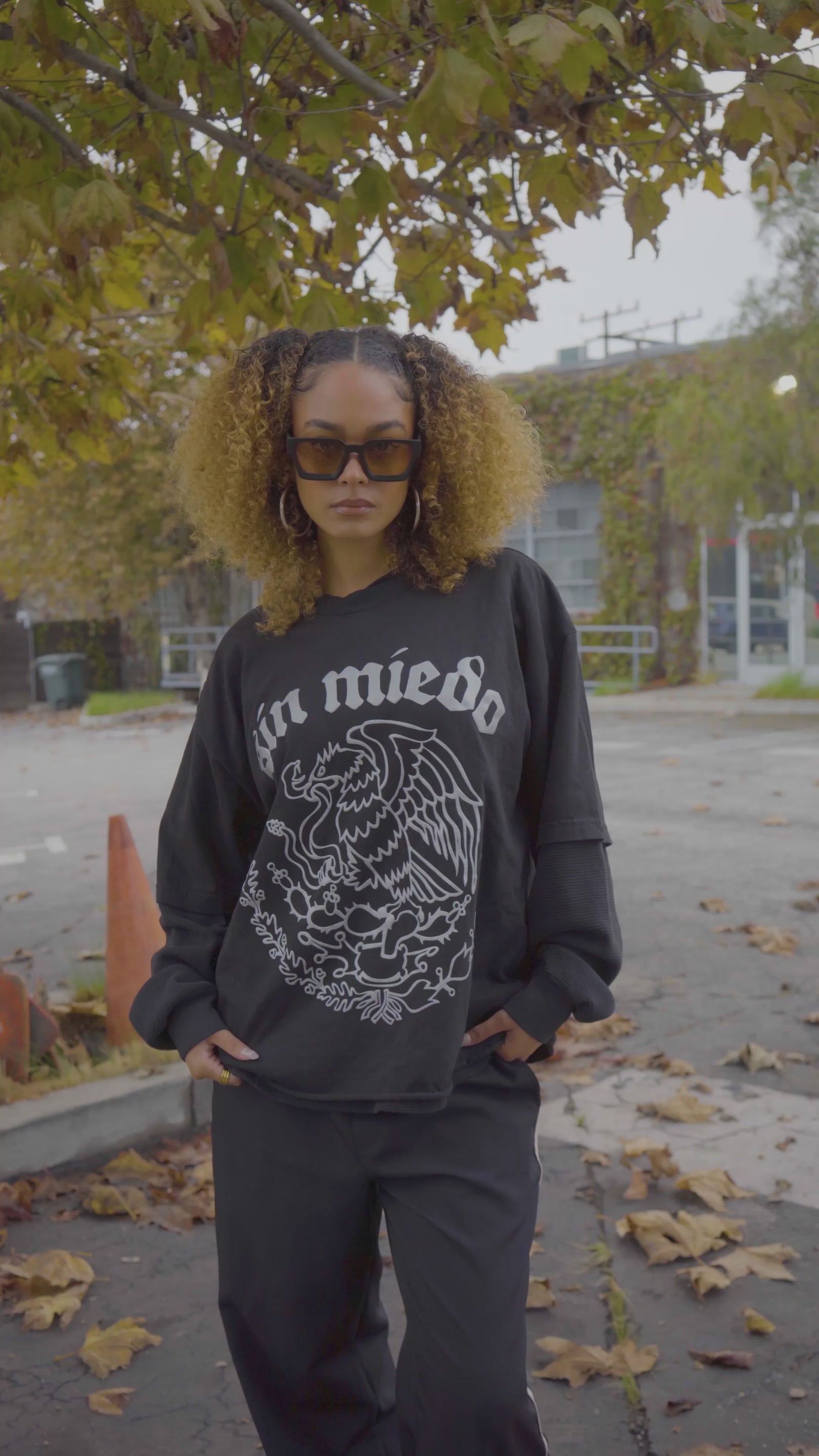 Chrome Águila tee, video