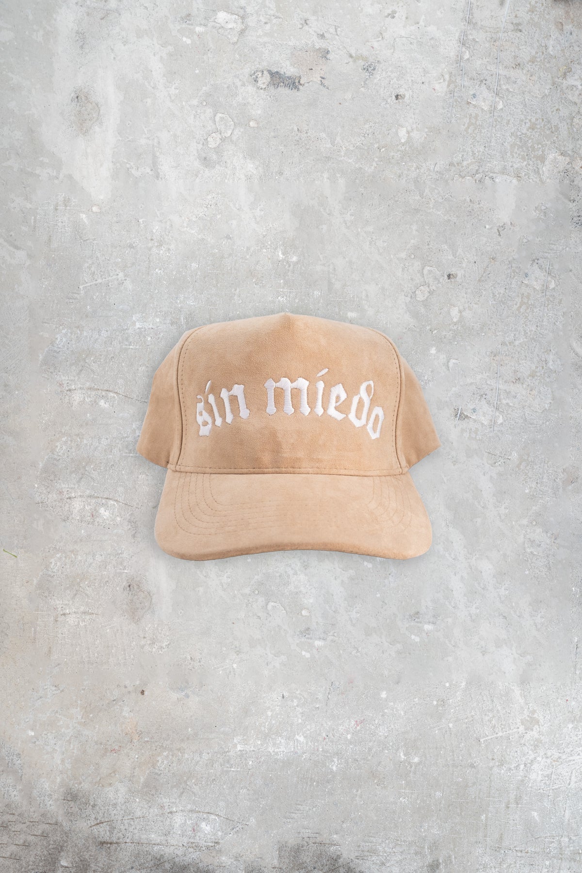 Tan suede Sin Miedo hat
